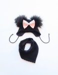 Komplet czerń, czarne pompony i kokardka -  czapka i chusta