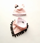 Komplet z uszami groszki z czarnym -  czapka i chusta  