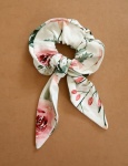 Gumka do włosów typu scrunchies - kwiaty w ogrodzie 