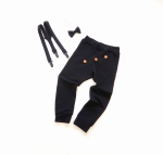 Komplet czerń z guziczkami  - baggy, mucha oraz szelki 