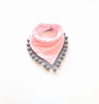 Chusta minky z szarymi pomponami 