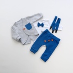 Komplet szarości i chaber z guziczkami - frak, body, baggy i szelki  