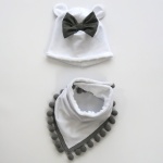 Komplet myszka biel -  czapka i chusta   