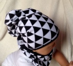 Black-white triangles cap