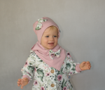 Komplet kwiaty w ogrodzie - czapka i chusta  