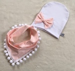 Komplet groszki z bielą - czapka i chusta 