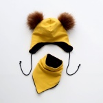 Komplet musztarda  i  brązowe pompony -  czapka i chusta