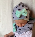 Mouses head with bow set  - cap and chimney scarf