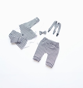 Komplet pepitka - frak, mucha, baggy i szelki  