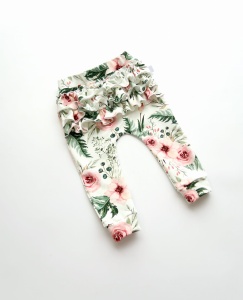 Legginsy kwiaty w ogrodzie z falbankami  