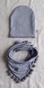 Gray neckerchief with pom-poms