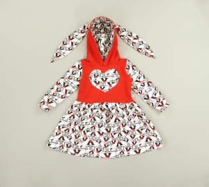 Droples on pink dress (1) (1) (1) (1) (1)