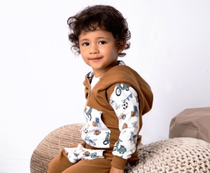 Bluza pojazdy retro i karmel na zamek 