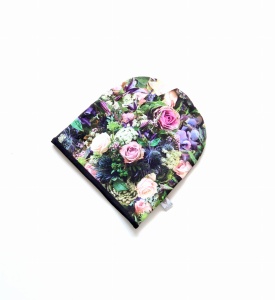 Czapka tajemniczy ogród i czerń