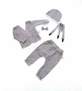 Komplet jodełka - frak, body, baggy i szelki oraz czapka