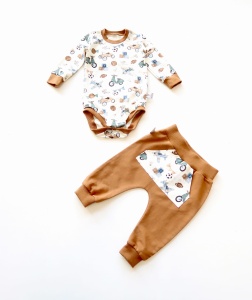 Komplet pojazdy retro - body i baggy   