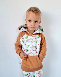 Bluza leniwce z kapturem  