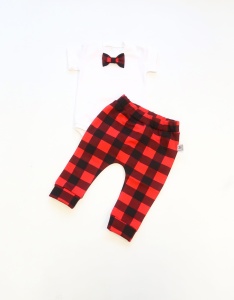 Squared black-red set  - trousers, body with bowtie