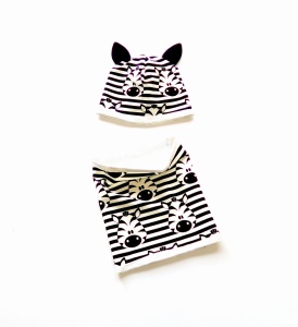 Zebra set - cap with small ears and chimney scarf