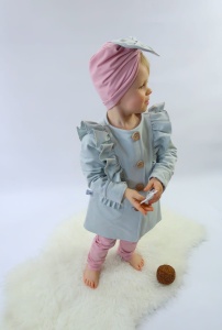  Rabbit coat Beige and hummingbirds (1) (1)