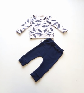 Komplet piórka - bluza i legginsy