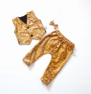 Komplet złoto - kamizelka, mucha i baggy 
