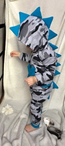 Komplet Dino - bluza z kapturem i baggy