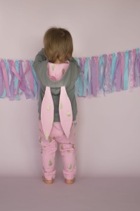 Bluza króliczek stal i złote kropelki