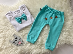 Komplet aqua z guziczkami - baggy i koszulka z krótkim rękawem 