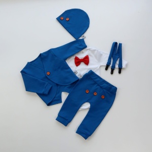 Komplet chaber z guziczkami - frak, body z czerwoną muchą, baggy i szelki oraz czapka  