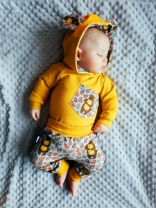 Komplet niedźwiadki  - bezuciskowe baggy i body  z kapturem