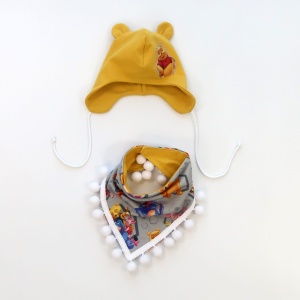Mickey photograph set - melange cap and  neckerchief with pom-poms (1) (1)