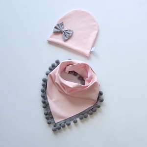Komplet róż czapka i chusta 