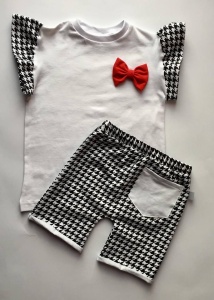 Bunny set with fuchsia- t-shirt and shorts (1)