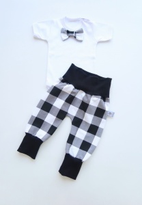 Komplet krata czarna - bezuciskowe baggy i body  z muchą  