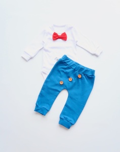 Komplet chaber z guziczkami i czerwień  - baggy i body  