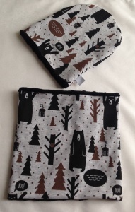 Bear set cap and chimney scarf