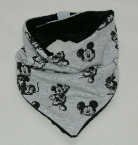 Gray mouses neckerchief