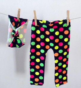 Neon spots leggins