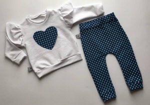 Komplet biel i groszki - bluza i legginsy