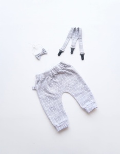 Squared black-red set  - trousers, body with bowtie and braces (1)