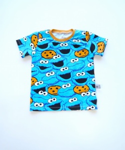 Comic set - t-shirt and shorts (1) (1) (1) (1) (1) (1) (1) (1) (1) (1)