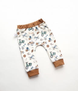 Baggy pojazdy retro z karmelem
