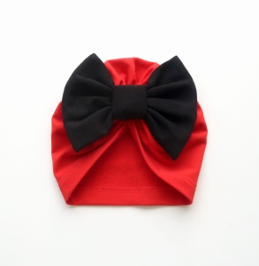 Turban czerwień i czerń