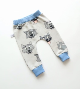 Trousers with buttons (1) (1) (1)