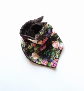 Spots neckerchief with bow (1)