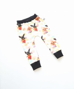 Trousers with buttons (1) (1) (1) (1) (1) (1) (1) (1) (1) (1) (1) (1)