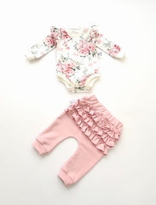 Komplet bukieciki róż i róż kwarcowy - body i legginsy 