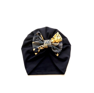 Turban czerń i złote liście