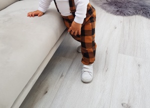 Trousers with buttons (1) (1) (1)